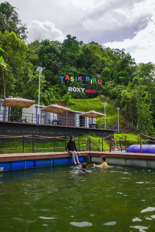 Roxy Tasik Biru Resort City Bau Zewnętrze zdjęcie