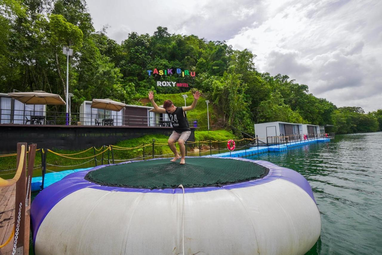 Roxy Tasik Biru Resort City Bau Zewnętrze zdjęcie