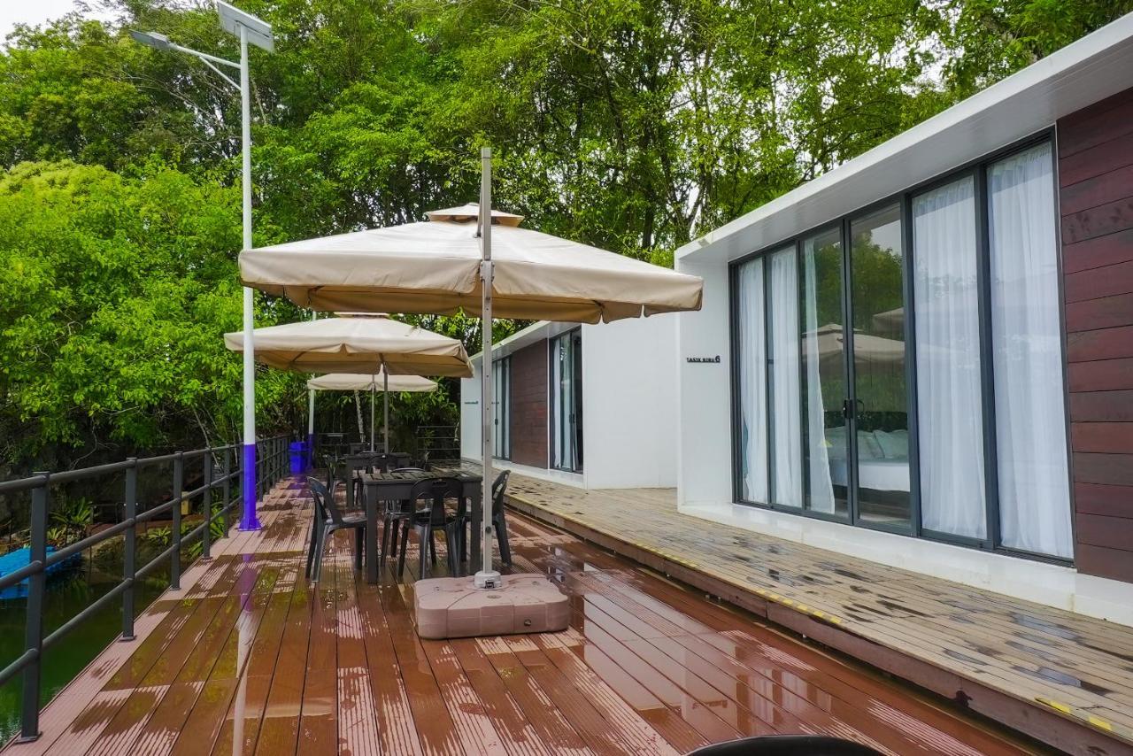 Roxy Tasik Biru Resort City Bau Zewnętrze zdjęcie